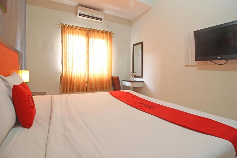 Reddoorz Plus Near Keraton Solo Exterior foto